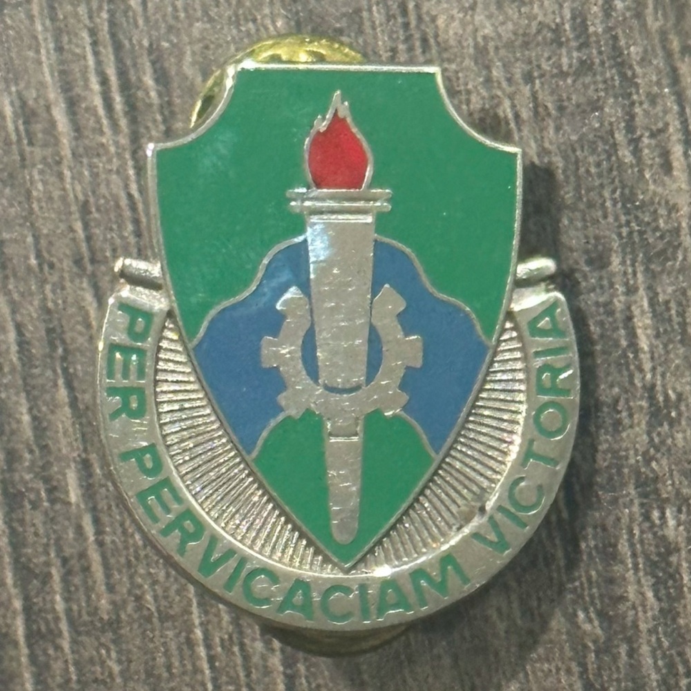 “Per Pervicaciam Victoria” University of Portland US Army ROTC Pin